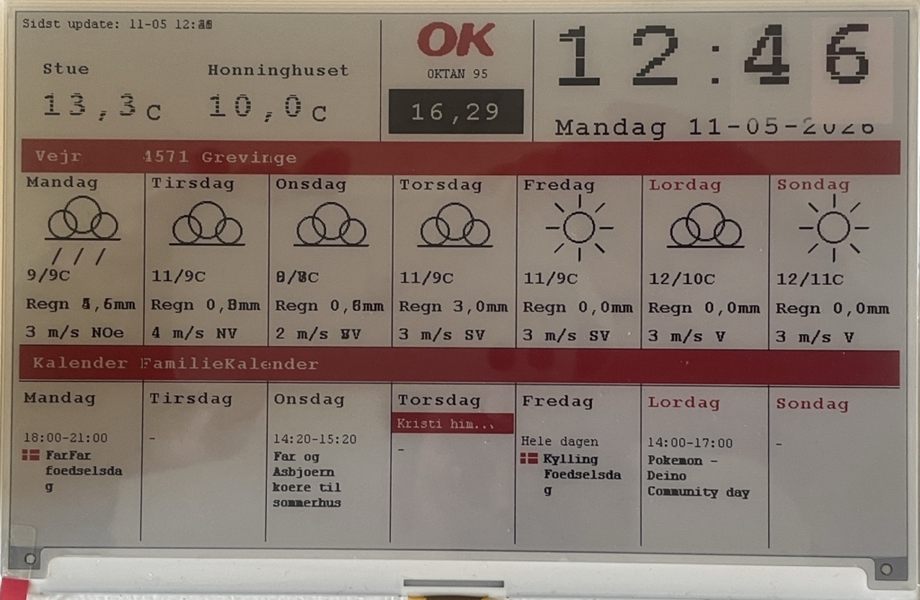 En familie kalender skærm med epaper75